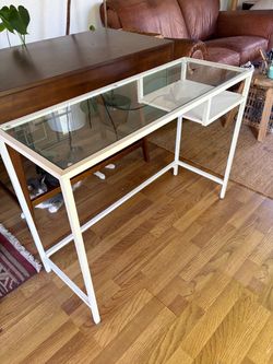IKEA VITTSJÖ Laptop table/desk white/glass