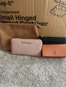 4 Name Brand Bags
