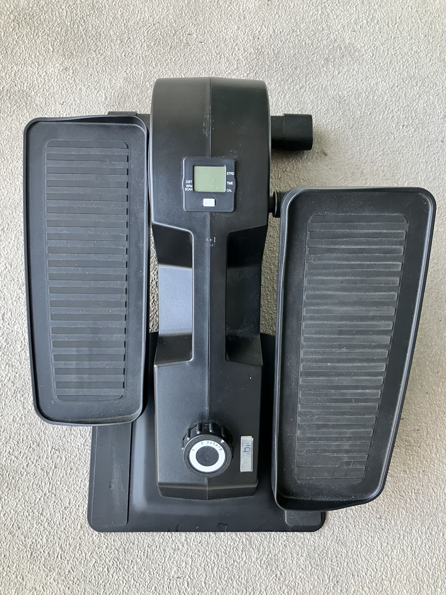 Cubii Under Desk Elliptical/Under Desk Bike Pedal Exerciser