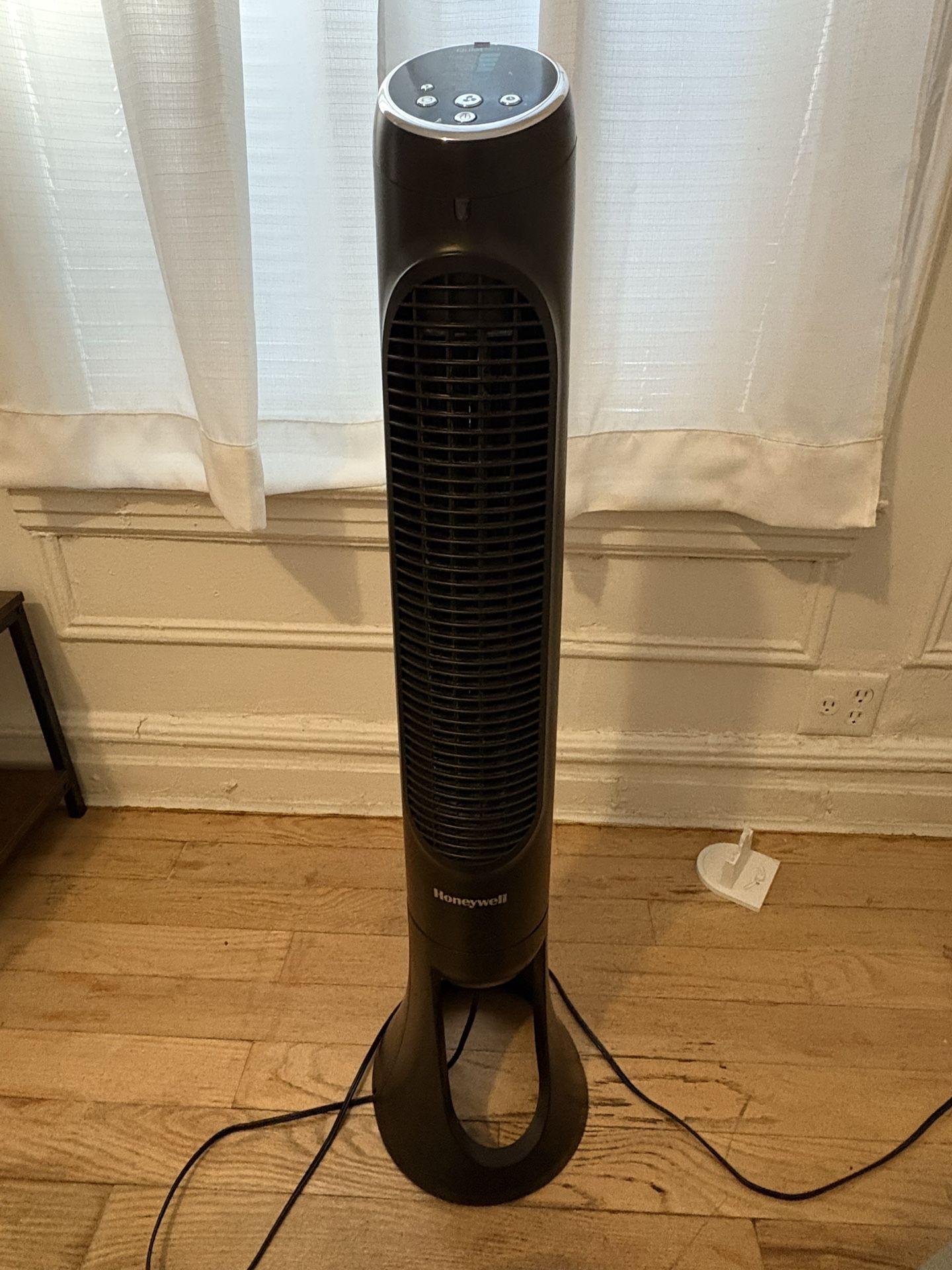 Tower fan