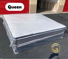 Soft Queen Pillow Top Mattress Set
