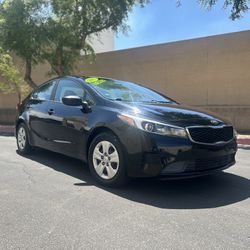 2017 Kia Forte **MANUAL**