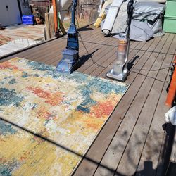 Awesome, super colorful, 8 x 10 area rug.