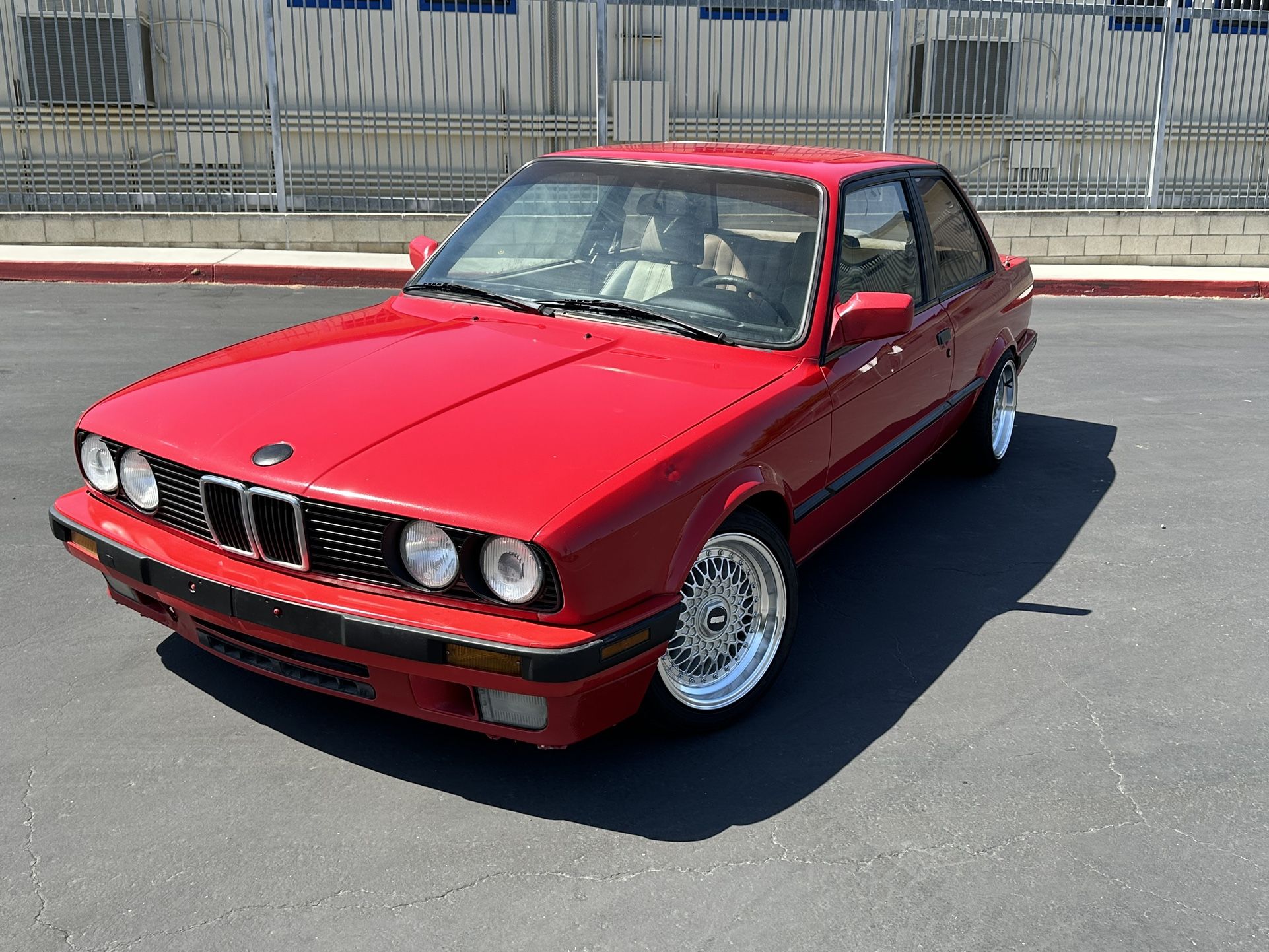 1989 BMW 325i