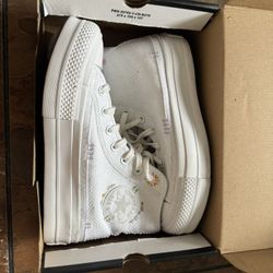 Women’s Converse Embroidered 