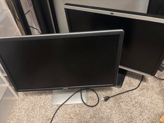 2 computer monitors