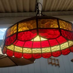**** Beautiful used Chandelier and Lamps for Sale ****