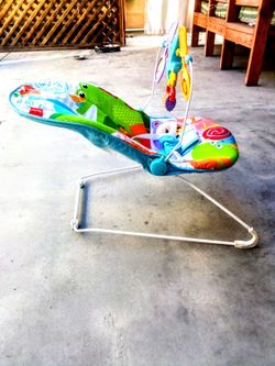 Fisher price Baby Bouncer