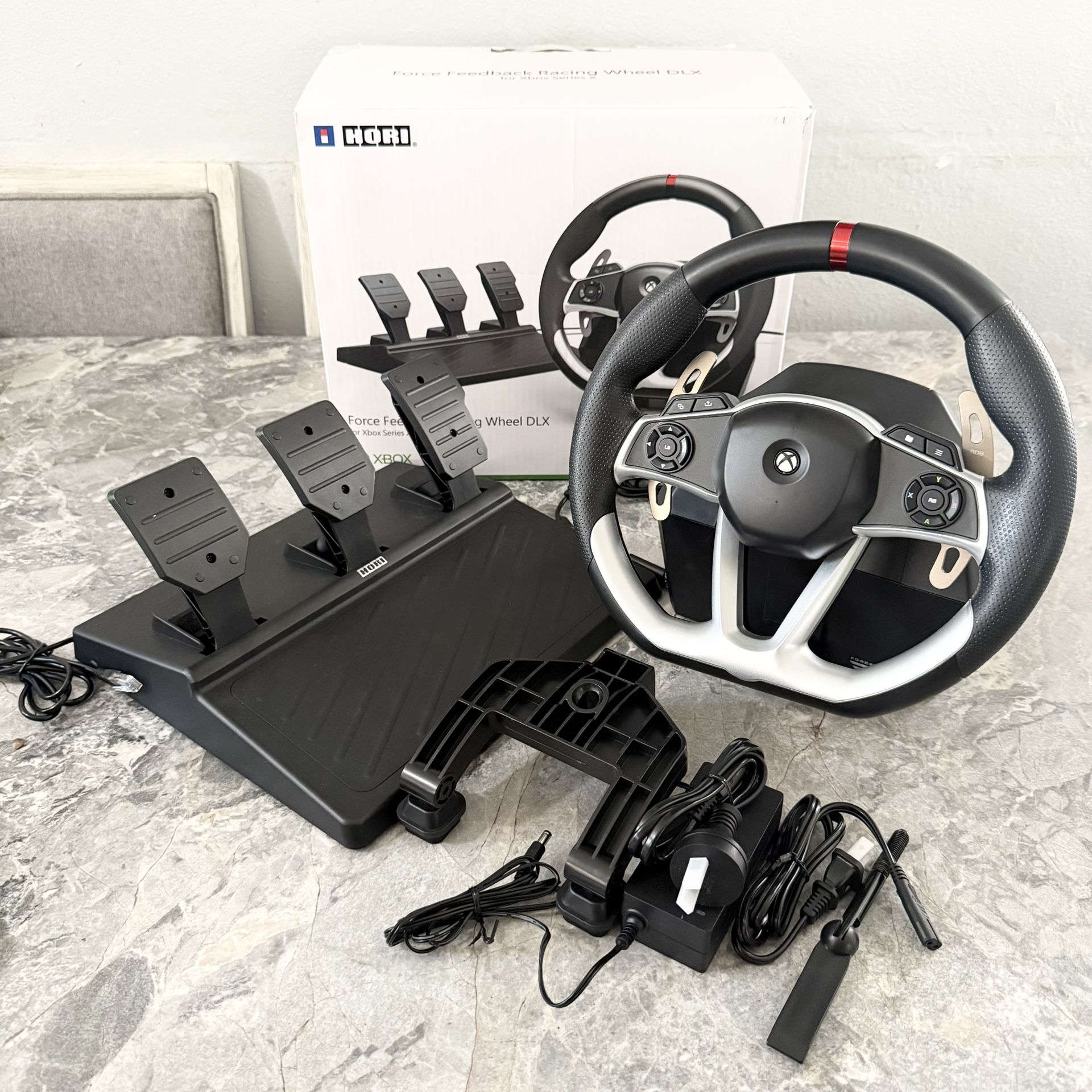 HORI Force Feedback Racing Wheel DLX for Xbox Series X|S