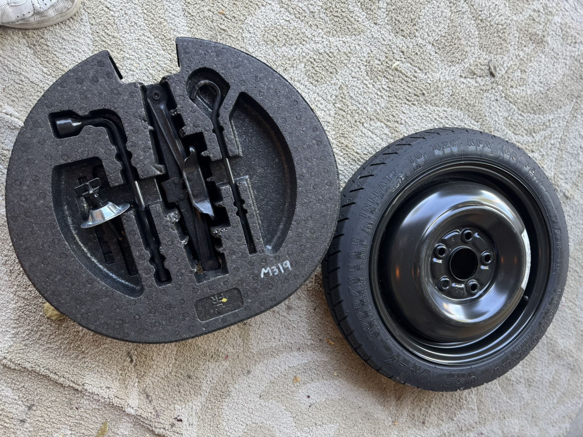 Spare Tire/jack Kit Honda Civic 2006-2011