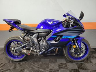 2024 YAMAHA YZF-R7