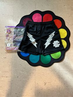 Erick Emmanuel shorts