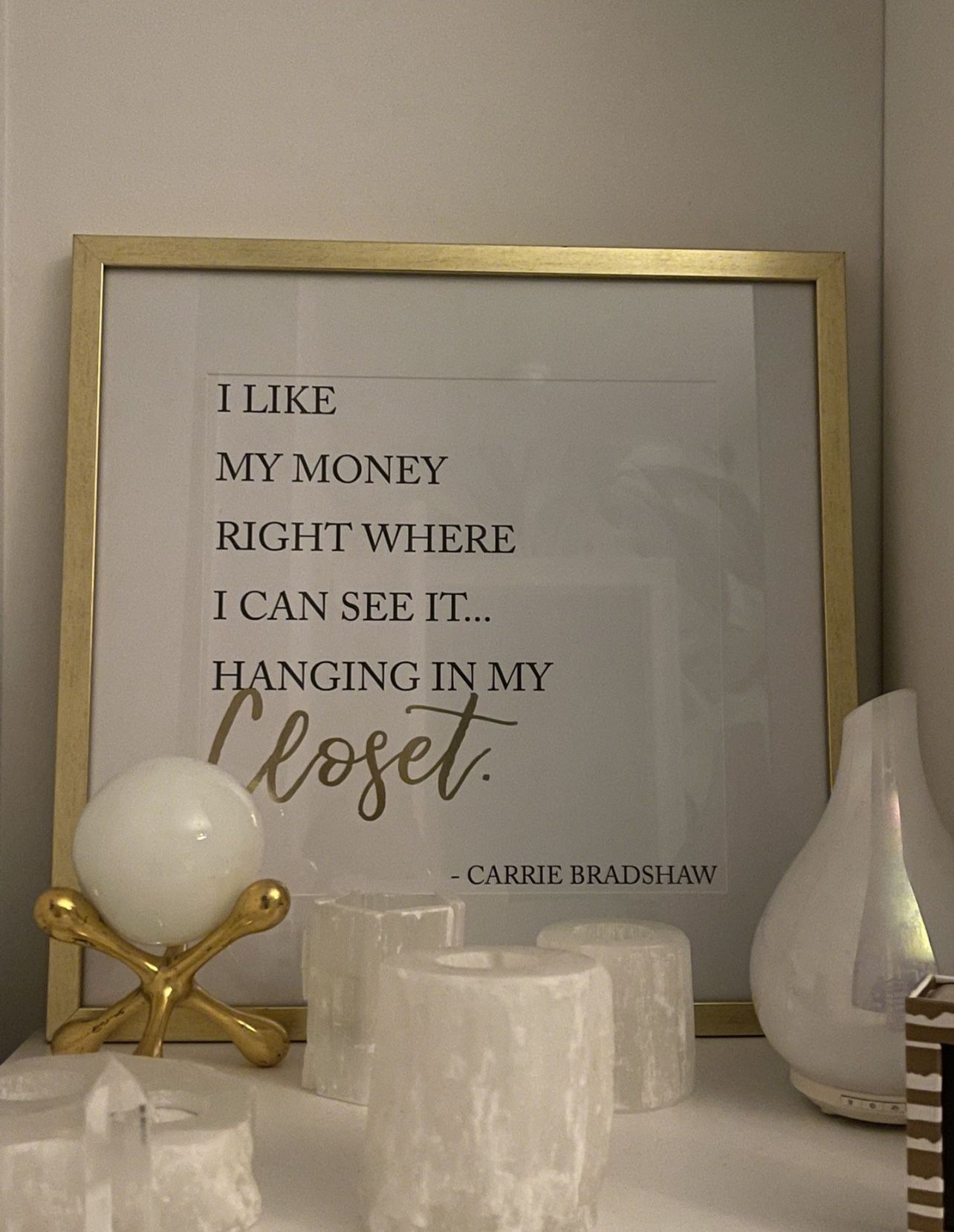 Fashion Wall Art for BedRoom Closet Office Shoes Love Carrie Bradshaw Quote Frames Pearls - I like my money where I can see it, hanging in my closet