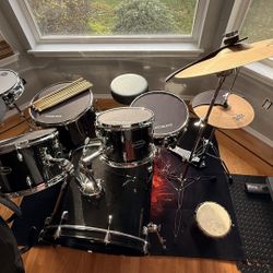 🎄🎄🎄Drum Set And Guitar🎄🎄🎄