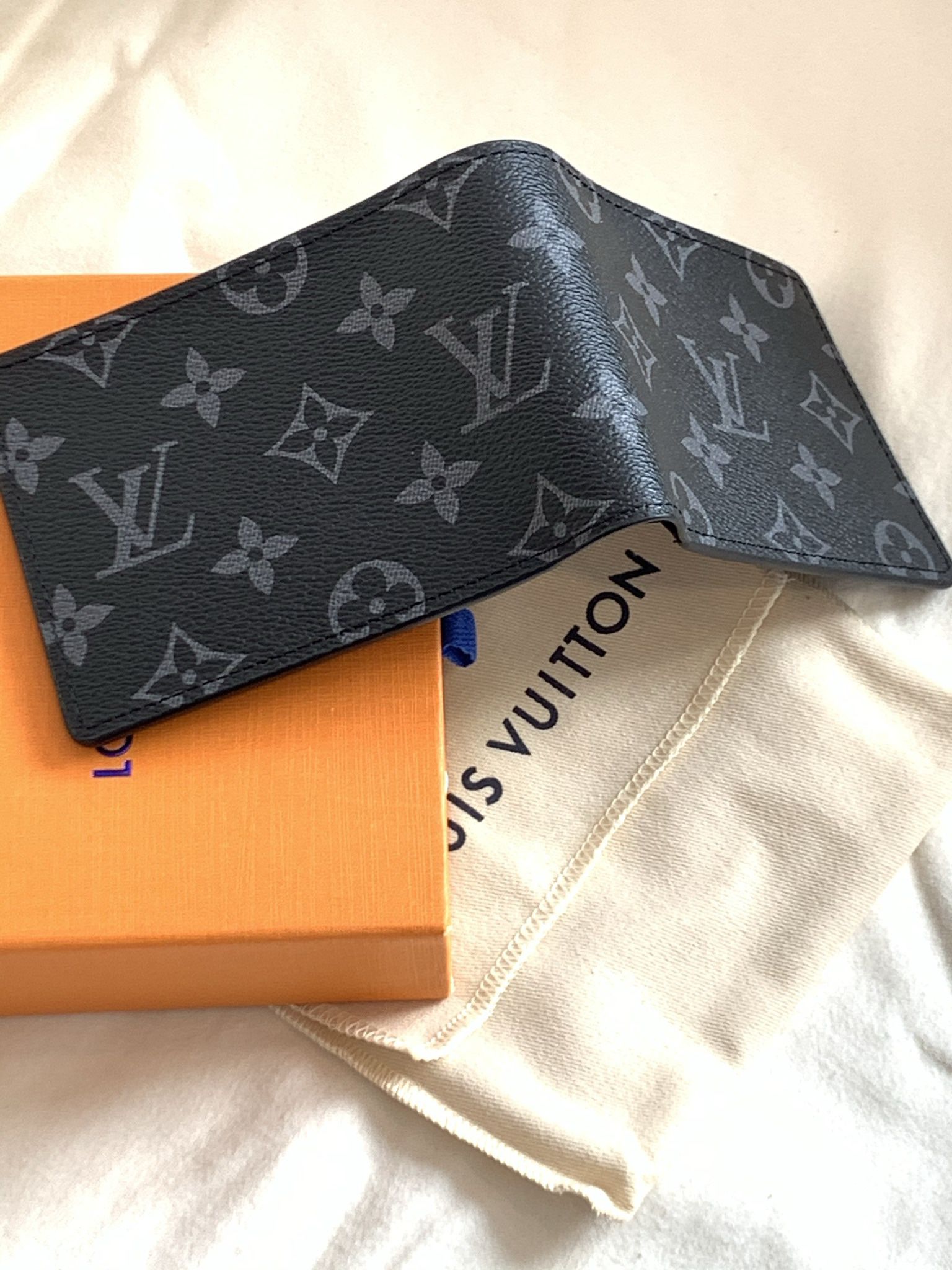 Authentic Louis Vuitton Bifold Wallet- Limited Edition Red for Sale in  Levittown, NY - OfferUp