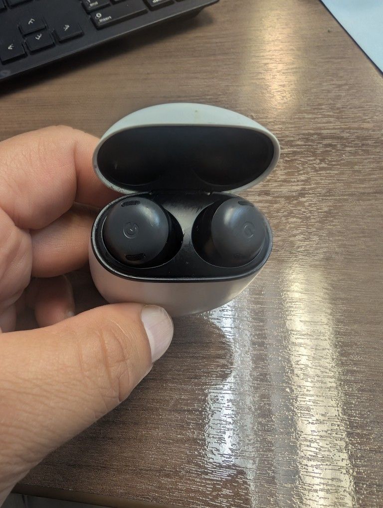 Google Pixel Buds 