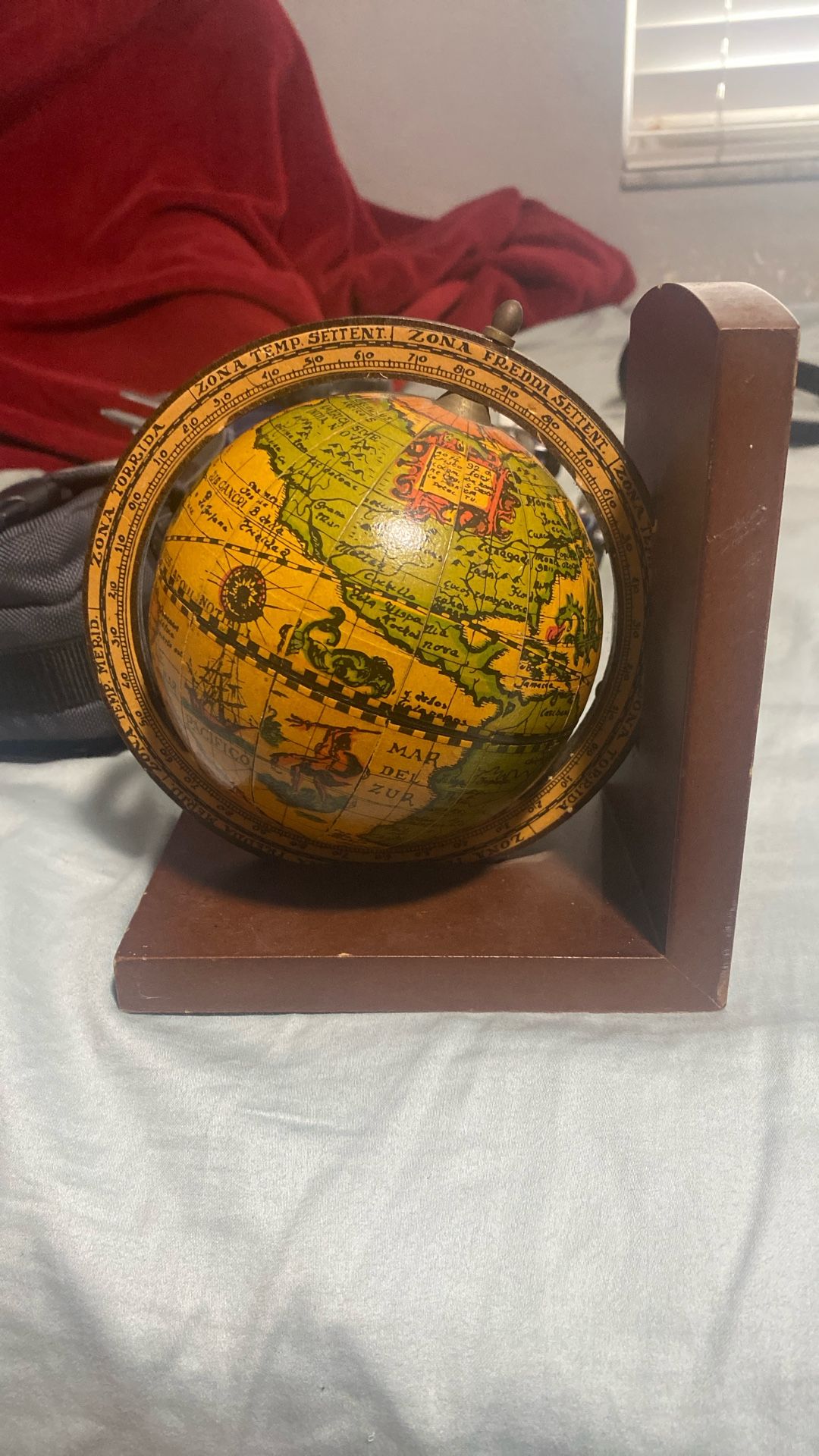 Globe