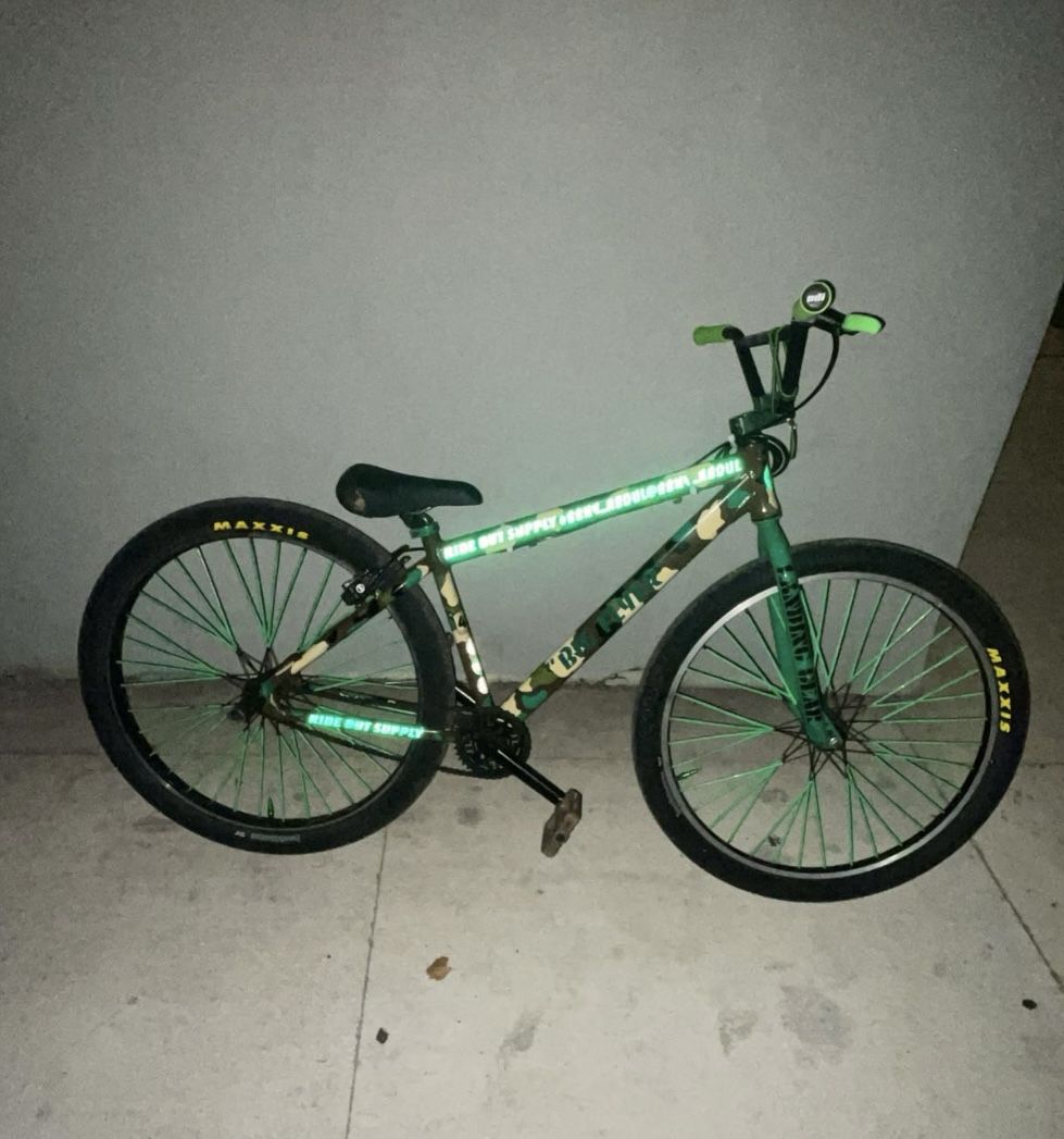 SE Bikes Big Flyer 29" BMX Bike Army Camo