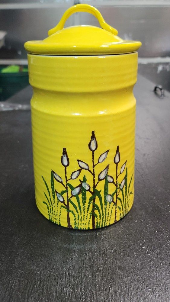 Treasure Craft Cookie Jar