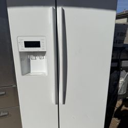 Refrigerator Icemaker Water Is Not Working 