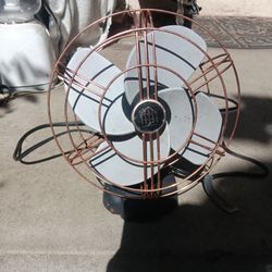 !! Small Tabletop Fan Works Good Firm Price Pick Up In Arleta 