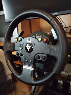 Thrustmaster TMX racing wheel sim rig.