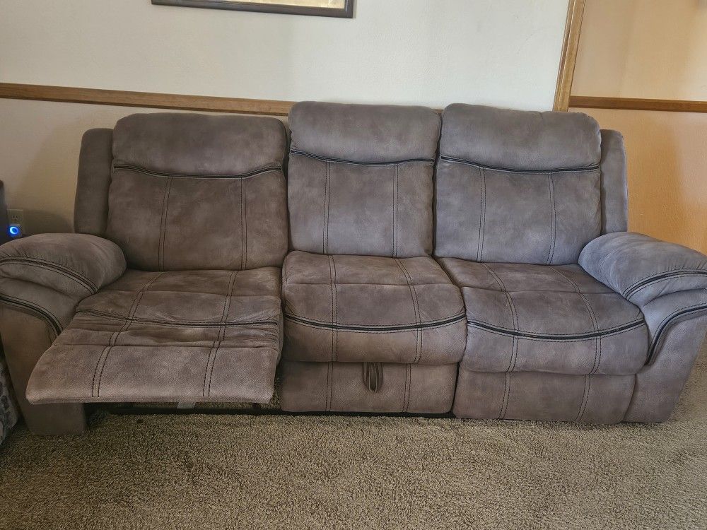 Recliner SOFa FREE