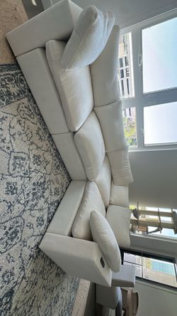 Cozey Ciello Sectional Sofa