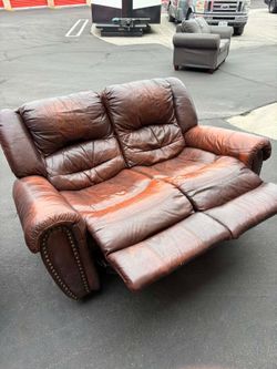 Two seater recliner
