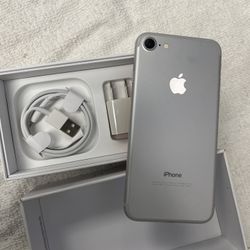 iPhone 7 128g Factory Unlock Like New 