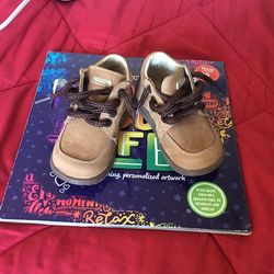 TODDLER SHOE SIZE 5c NEW