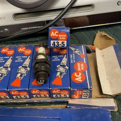 A/C Original Plugs