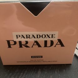 Prada Paradoxe 