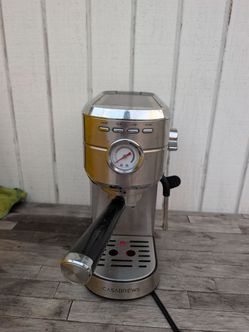 CASABREWS Espresso Machine w/ Milk Frother & Pressure Gauge - Works Great