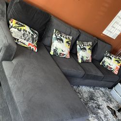 Sectional Couch 