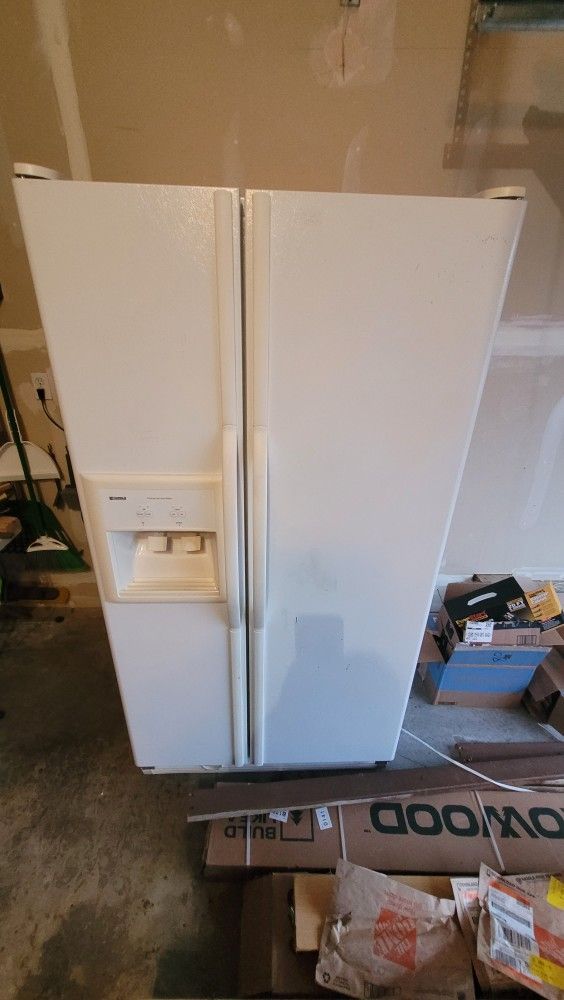 Kenmore Refrigerator