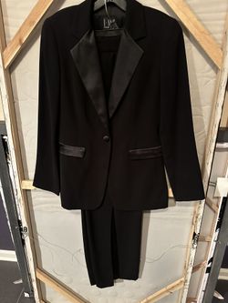 Women’s Black INC Tuxedo Pant Suit