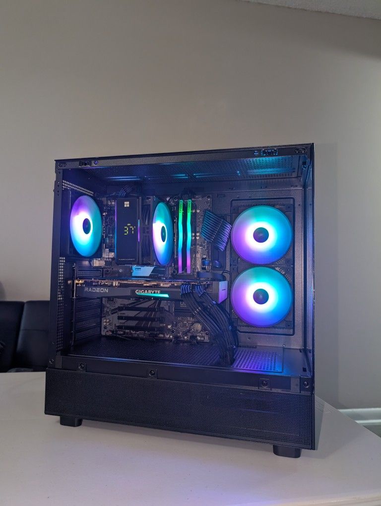 i5 12400f/RX 6700 XT (12gb)