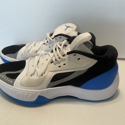Jordan Zoom Separate White Black Photo Blue Size 8.5  