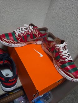 Custom dunks