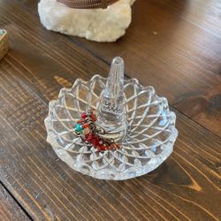 VINTAGE RING HOLDER