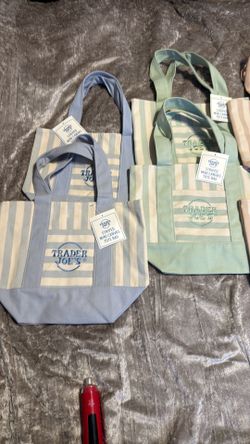 Trader Joe’s, mini tote bags