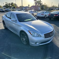 2013 INFINITI M37