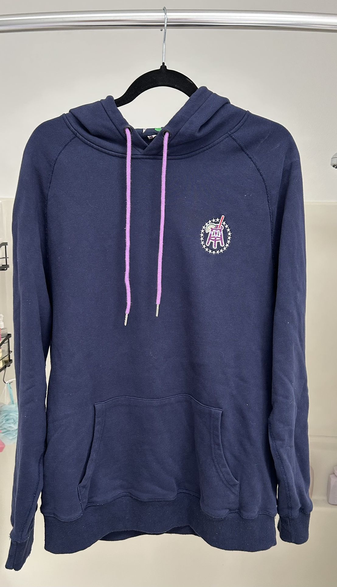 Hoodie / Sweatshirt 