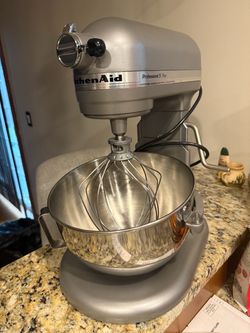 Kitchen aid mixer