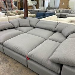 Modular Cloud Sectional // No credit needed %% No credit check $$$0 money down**** and Same day delivery 🚚  Call Us at  916 661 1073 