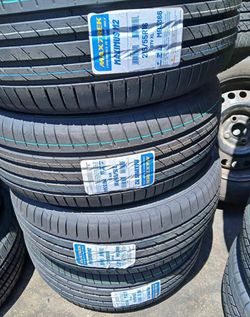 215/55R16 Maxtrek Set Of 4 New Tires