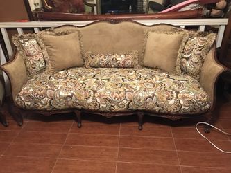 Upholstery/tapiceria see before pics attached