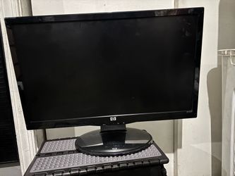 Hp monitor and speakers