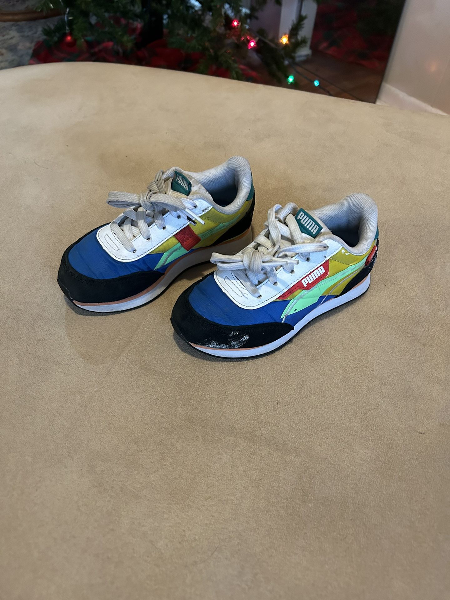 Kids Puma Tennis Shoes 12c